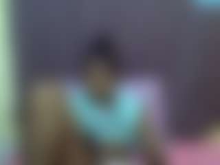 Live cam show with AFRI-QUEEN - Small Ass on Camming Site