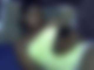 Live cam show with AFRI-QUEEN - Teen (18+) on AdultVida.com