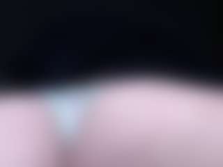 Live cam show with lorenitha - Average on CamClone