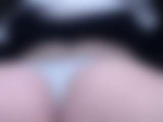 Live cam show with lorenitha - Smoking on Camsoda
