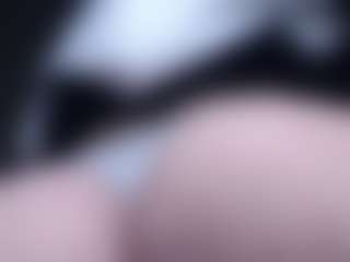 Live cam show with lorenitha - Smoking on Camsoda