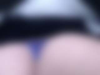 Live cam show with lorenitha - White on CamClone | colombia