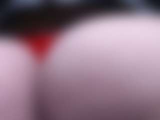 Spettacolo in cam dal vivo con lorenitha - Small Tits su Camsoda