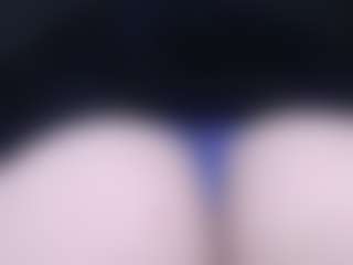 Live cam show with lorenitha - Young Adult on Camsoda