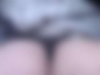 Live cam show with lorenitha - Teen (18+) on luckytryst.com