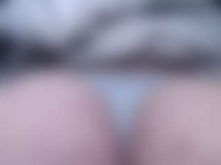 Live cam show with lorenitha - Small Tits on Camiplay Live