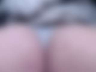 Live cam show with lorenitha - Young Adult on Camiplay Live
