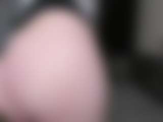 Live cam show with Molaganna - Mistress on Milfs Live