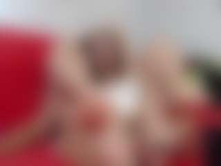 Live cam show with veronika88 - Brown Hair MILF on TottyGirls