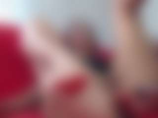 Live cam show with veronika88 - Hairy Pussy MILF on realtime-chat