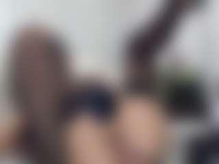 veronika88 MILF webcam performer live streaming
