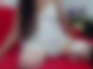 veronika88 MILF webcam performer live streaming
