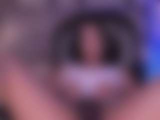 ZaraaPearce's Live Sex Cam Show