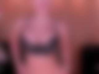 ZaraaPearce's Live Sex Cam Show