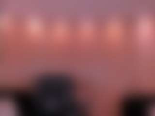 ZaraaPearce's Live Sex Cam Show