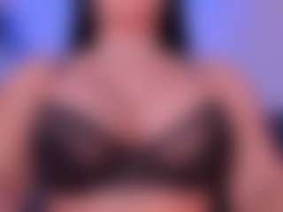 ZaraaPearce's Live Sex Cam Show