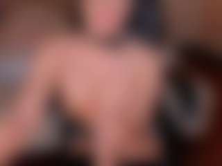 Live cam show with ZaraaPearce - Gray Eyes on livesuperchat.net