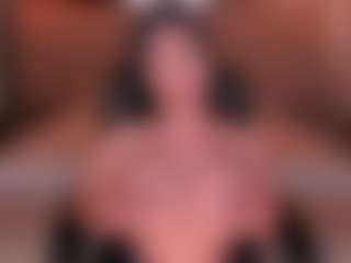 Live cam show with ZaraaPearce - Bikini on Sweet Sext