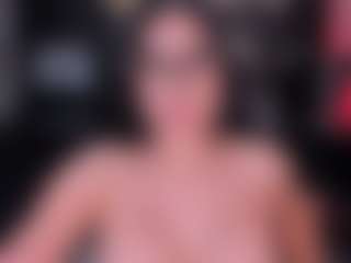 Live cam show with ZaraaPearce - Gray Eyes on Camsoda