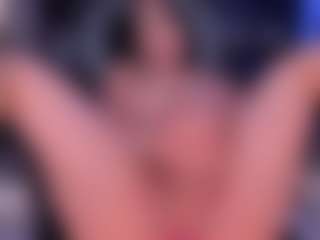 Live cam show with ZaraaPearce - Amateur on Camsoda
