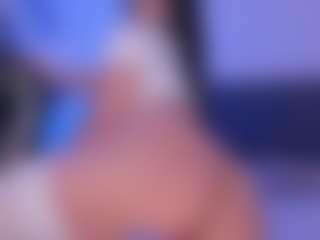 ZaraaPearce's Live Sex Cam Show