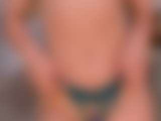 Live cam show with ZaraaPearce - Athletic Amateur on SpunkLive