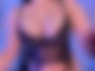 Live cam show with ZaraaPearce - Athletic on Camsoda