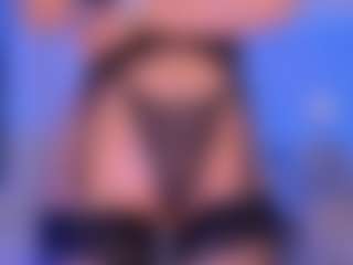 Live cam show with ZaraaPearce - Athletic on parknlotfishbdy