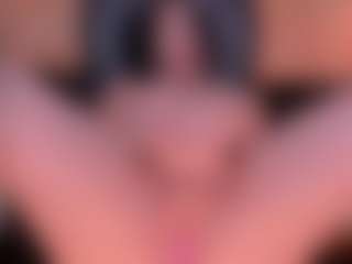 ZaraaPearce's Live Sex Cam Show