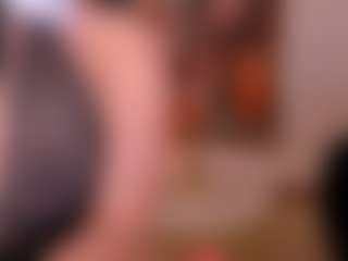 ZaraaPearce's Live Sex Cam Show