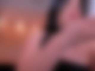 Live cam show with ZaraaPearce - Gray Eyes on Camsoda