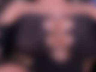 ZaraaPearce's Live Sex Cam Show