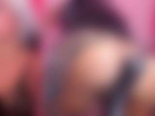 Live cam show with SofiRey - Solo on Camsoda
