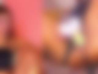 Live cam show with SofiRey - Petite Teen (18+) on infinitiblacc.com