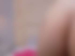 Live cam show with Ashley_HotGirl - Big Tits Small Tits on AdultVida.com