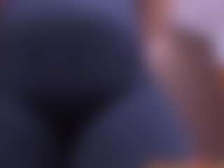 Live cam show with barbara-cambels - Cowgirl on friskycurves.com