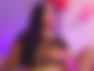 Live cam show with Jade Brunnette - Living Room on testsause.com