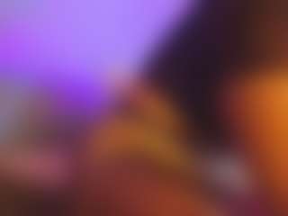 Live cam show with Jade Brunnette - Camel Toe on chickslive.net