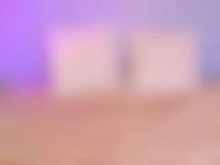 Live cam show with Jade Brunnette - MILF on livesuperchat.net