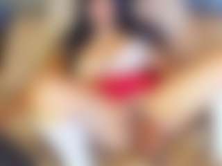 Live cam show with Jade Brunnette - Camel Toe on Soda Cam