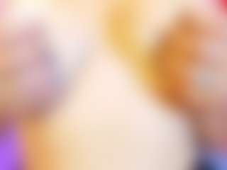 Jade Brunnette MILF webcam performer live streaming