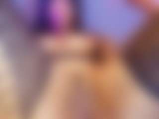 Live cam show with Jade Brunnette - Anal Toys on Fling VIP Chat