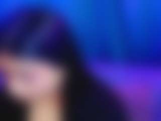 Jade Brunnette MILF webcam performer live streaming