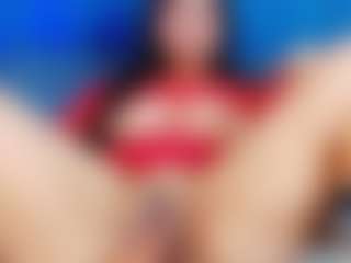 Jade Brunnette MILF webcam performer live streaming