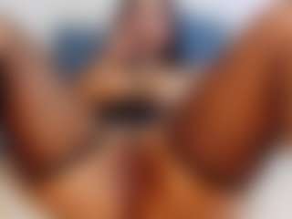 Live-Cam-Show mit Jade Brunnette - Bedroom auf Camsoda