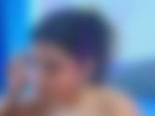 Jade Brunnette MILF webcam performer live streaming