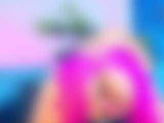 Jade Brunnette MILF webcam performer live streaming