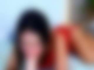 Live cam show with Lauren - Petite on CamClone