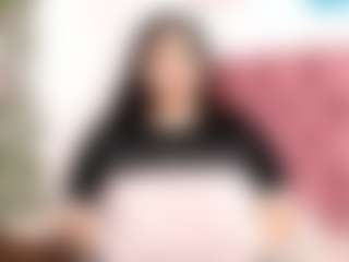 Live cam show with RadiantGoddes - Living Room on Milfs Live