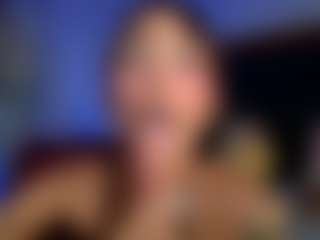 Live cam show with SandraBurns - Dildo on Camsoda